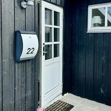 Wooden With Open View To Sebbersund Fjord Semesterbostad *